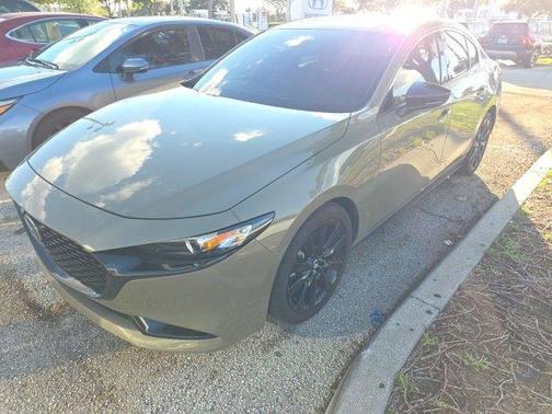 2024 Mazda Mazda3 2.5 Carbon Turbo