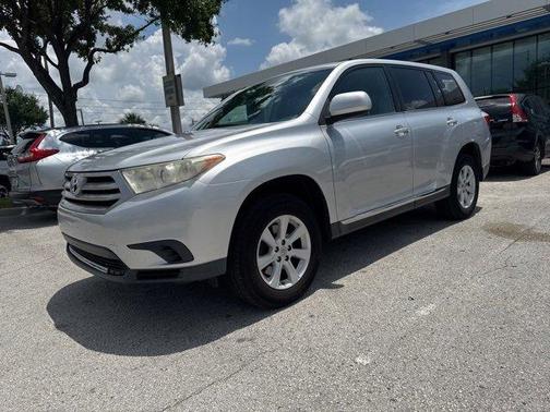 2013 Toyota Highlander Base