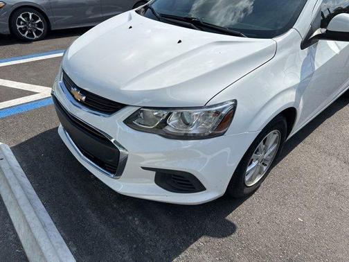 2017 Chevrolet Sonic LT