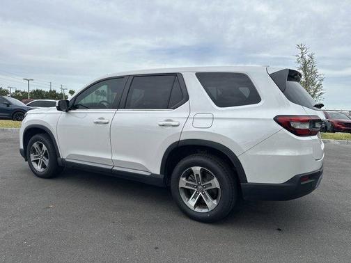 2023 Honda Pilot EX-L 8-Passenger