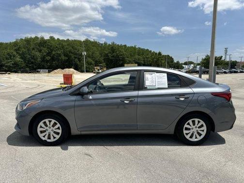 2018 Hyundai Accent SE