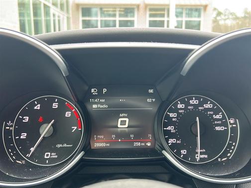 2019 Alfa Romeo Giulia Ti Sport