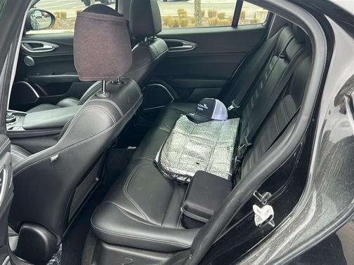 2019 Alfa Romeo Giulia Ti Sport