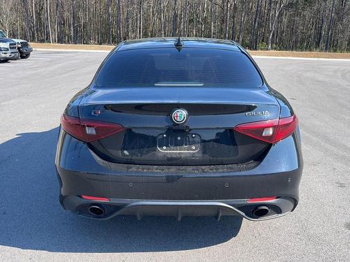 2019 Alfa Romeo Giulia Ti Sport