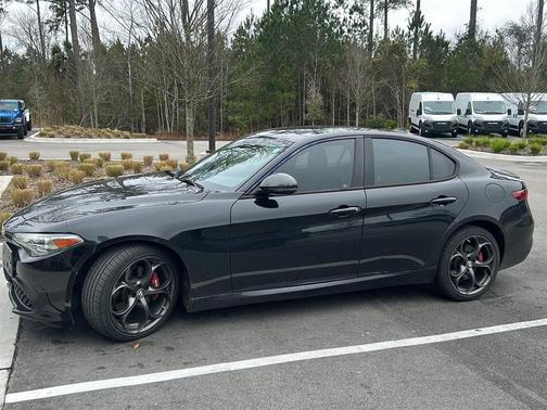 2019 Alfa Romeo Giulia Ti Sport