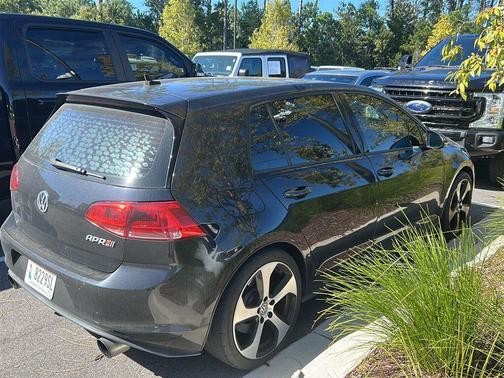 2017 Volkswagen Golf GTI 2.0T S 4-Door