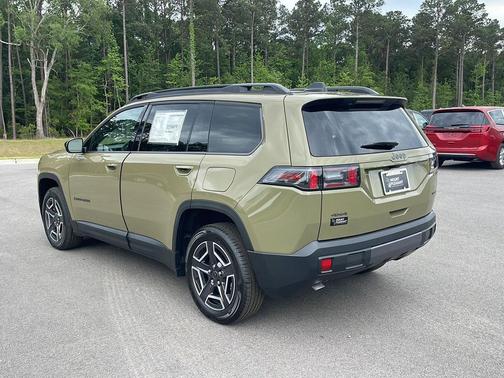 '41 2026 Jeep Cherokee Laredo 4x4