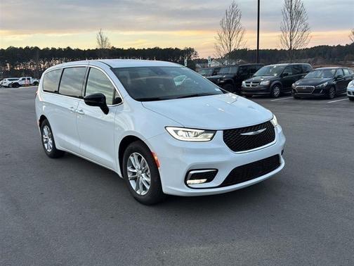 2026 Chrysler Pacifica L