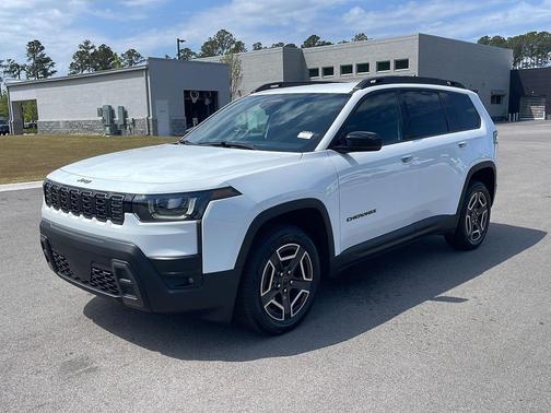 Bright White Clearcoat 2026 Jeep Cherokee Limited