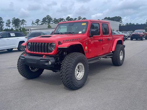 Firecracker Red Clearcoat 2025 Jeep Gladiator Mojave X
