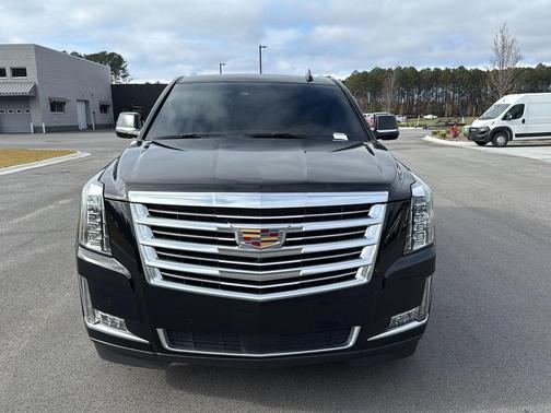2017 Cadillac Escalade ESV Platinum