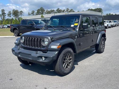 Granite Crystal Metallic Clearcoat 2024 Jeep Wrangler Sport S