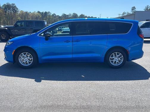 2026 Chrysler Pacifica L