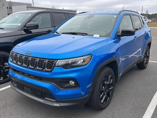 2025 Jeep Compass Latitude