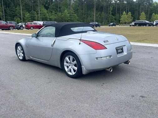 Chrome Silver Metallic 2004 Nissan 350Z Touring