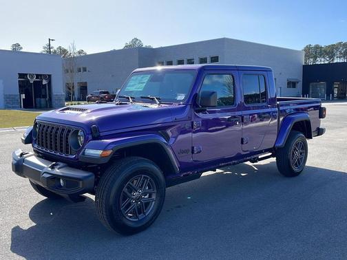 Reign 2026 Jeep Gladiator Sport S