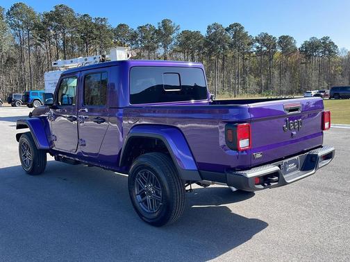 Reign 2026 Jeep Gladiator Sport S