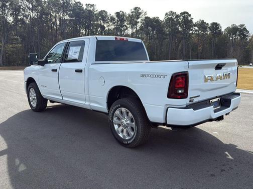 2026 RAM 2500 Big Horn Crew Cab 4x2 6'4' Box