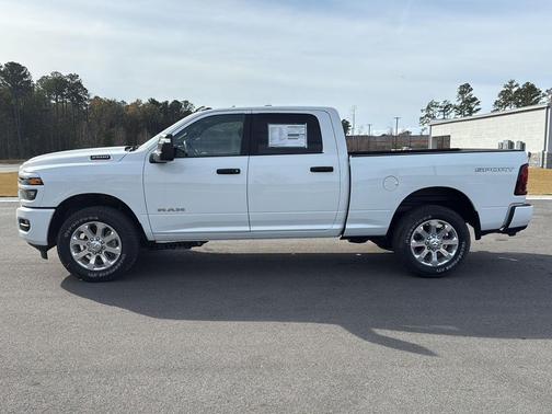 2026 RAM 2500 Big Horn Crew Cab 4x2 6'4' Box