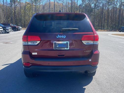 2018 Jeep Grand Cherokee Laredo