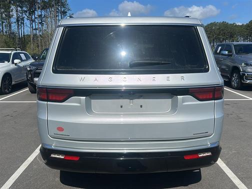 2022 Jeep Wagoneer Series II 4x4