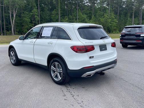 Polar White 2022 Mercedes-Benz GLC 300 Base