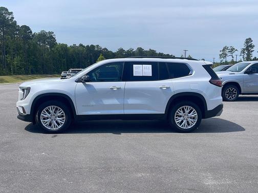 White Frost Tricoat 2024 GMC Acadia FWD Elevation