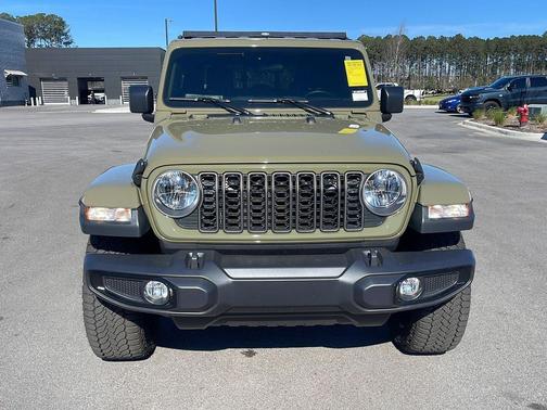2025 Jeep Gladiator Nighthawk
