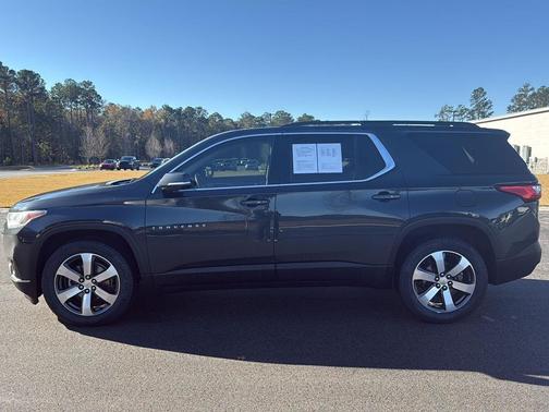 2020 Chevrolet Traverse LT Leather