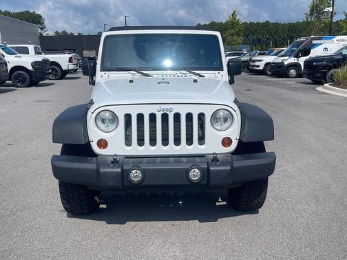 Bright White Clearcoat 2012 Jeep Wrangler Unlimited Rubicon