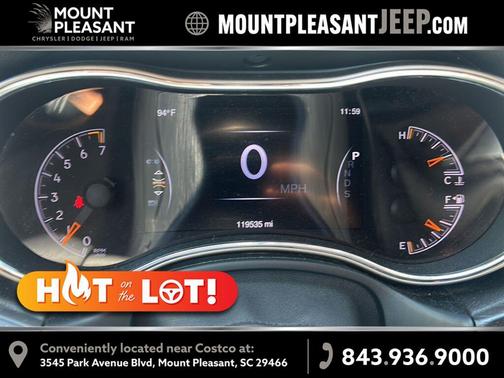 Granite Crystal Metallic Clearcoat 2015 Jeep Grand Cherokee Laredo