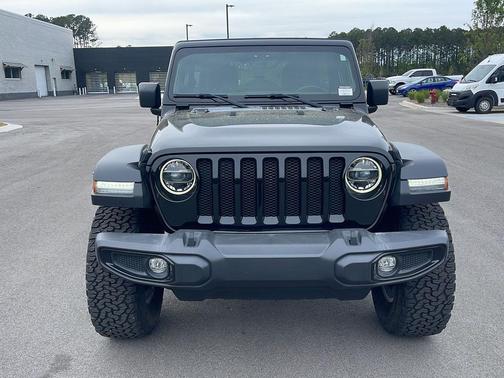 2022 Jeep Wrangler Unlimited High Tide 4x4