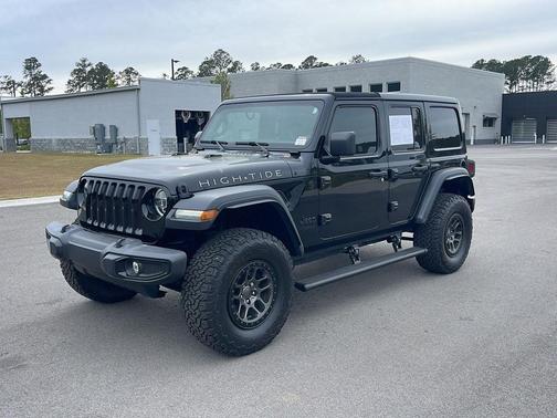 2022 Jeep Wrangler Unlimited High Tide 4x4