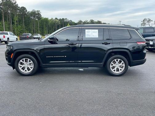 Diamond Black Crystal Pearlcoat 2021 Jeep Grand Cherokee L Limited