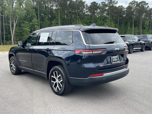 Midnight Sky 2023 Jeep Grand Cherokee L Limited