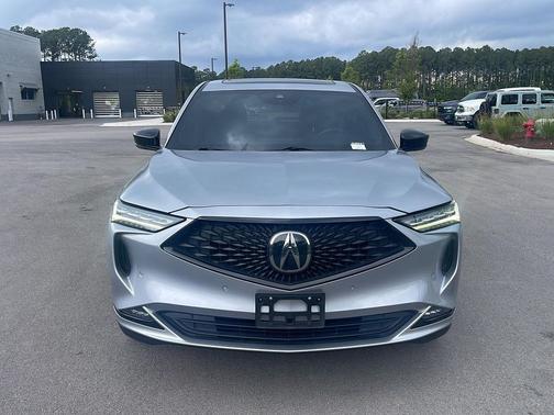 Lunar Silver Metallic 2022 Acura MDX A-Spec Package