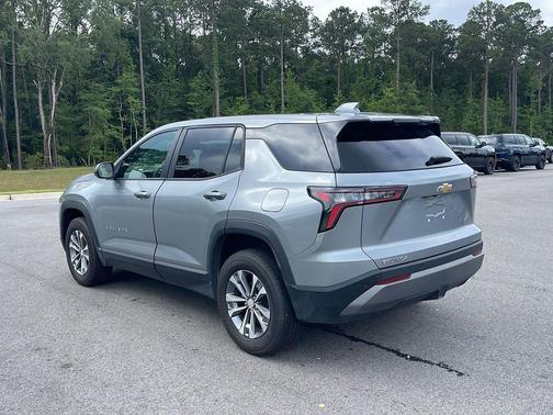 Sterling Gray Metallic 2026 Chevrolet Equinox 1LT