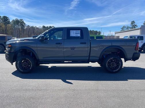 Ceramic Gray Clearcoat 2026 RAM 2500 Tradesman Crew Cab 4x4 6'4' Box
