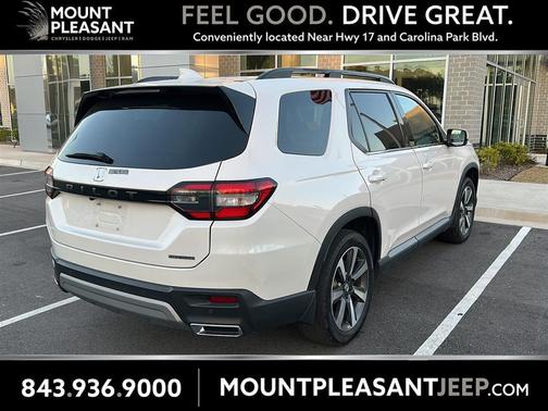 2025 Honda Pilot Touring 8-Passenger