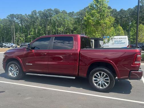 Delmonico Red Pearlcoat 2021 RAM 1500 Laramie