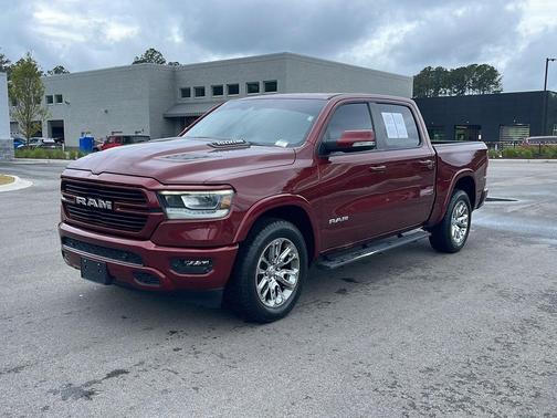 Delmonico Red Pearlcoat 2021 RAM 1500 Laramie