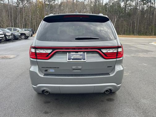 Destroyer Gray Clearcoat 2026 Dodge Durango GT HEMI V8