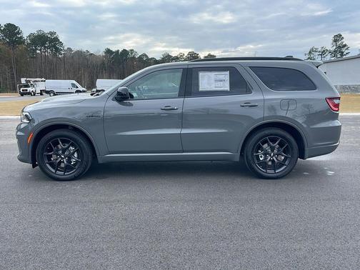 Destroyer Gray Clearcoat 2026 Dodge Durango GT HEMI V8