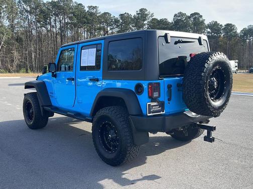 2017 Jeep Wrangler Unlimited Sport