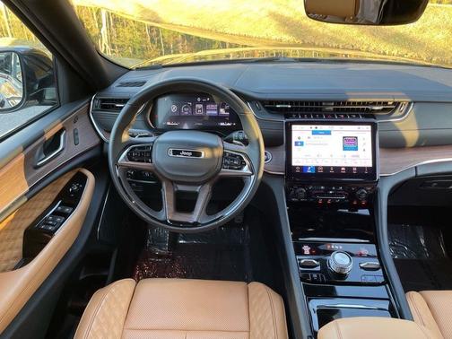 2024 Jeep Grand Cherokee L Summit