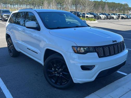 2017 Jeep Grand Cherokee Altitude