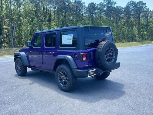 Reign 2026 Jeep Wrangler Sport S