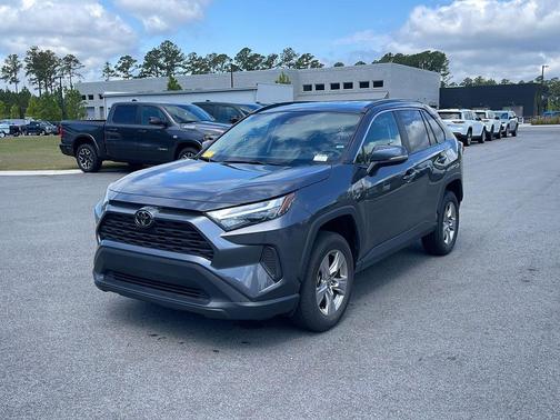 Magnetic Gray Metallic 2025 Toyota RAV4 XLE