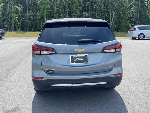 Sterling Gray Metallic 2024 Chevrolet Equinox 1LT