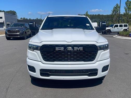 Bright White Clearcoat 2026 RAM 1500 Big Horn/Lone Star